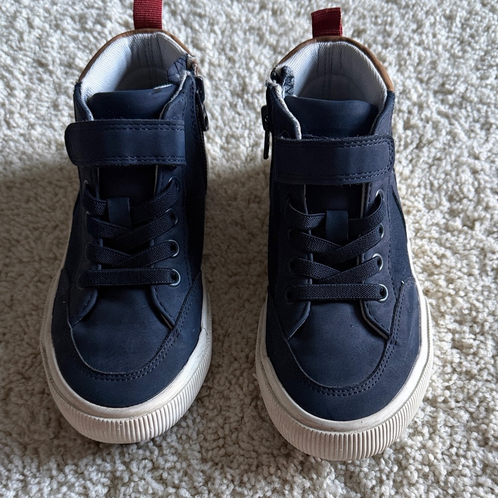 Cat & Jack Navy Blue Kids high top Sneakers